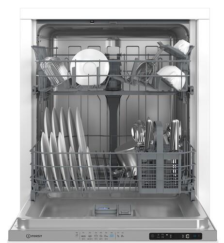Встраиваемая посудомоечная машина Indesit DI 4C68 AE