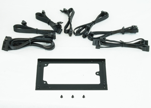 Блок питания Chieftec Compact CSN-550C (ATX 2.3, 550W, SFX, Active PFC, 80mm fan, 80 Plus Gold, Full Cable Management) Retail