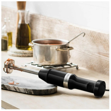 Блендер погружной KitchenAid 5KHBV83EOB черный