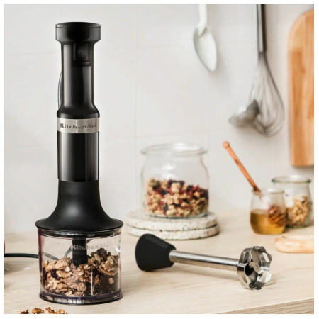 Блендер погружной KitchenAid 5KHBV83EOB черный