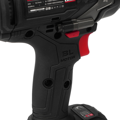 Гайковерт аккумуляторный TEH LW850N ударный